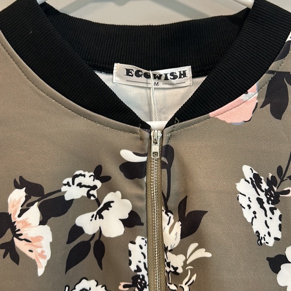 Floral jacket - Picture 2 of 2